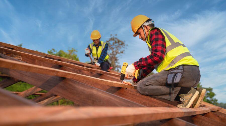 Professional Flat Roofing Installation services in Steens, MS